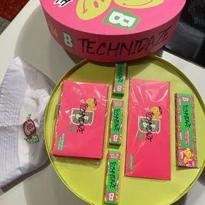 Limited Edition Beauty Bay Technidaze Gift Set with Bucket Hat